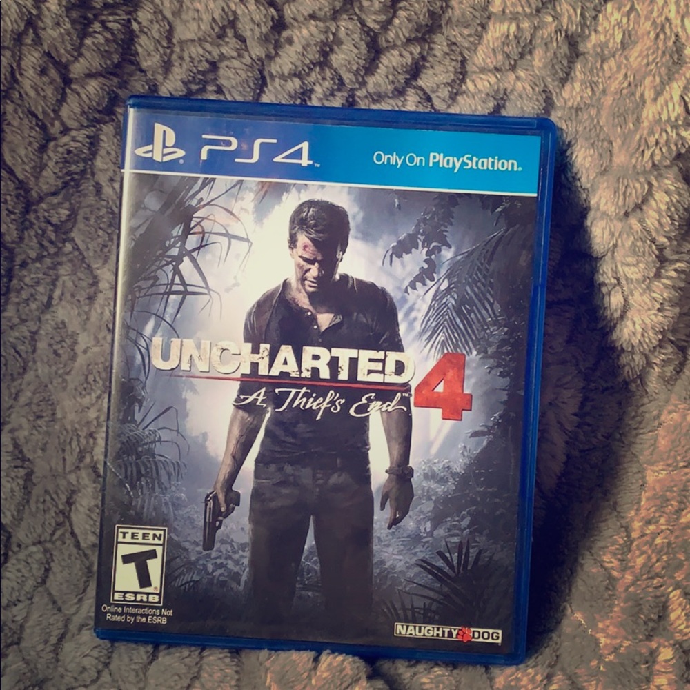 UNCHARTED 4 - PS4 HARD COPY (USED)